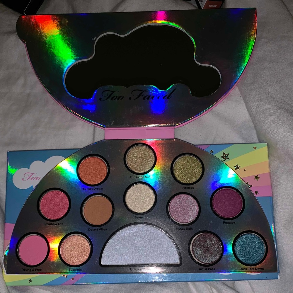 Too Faced “Life’s a Festival” Eyeshadow/Highlight